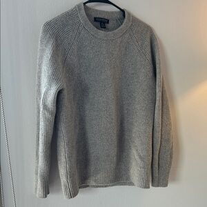 Banana Republic Light Gray Crewneck Sweater